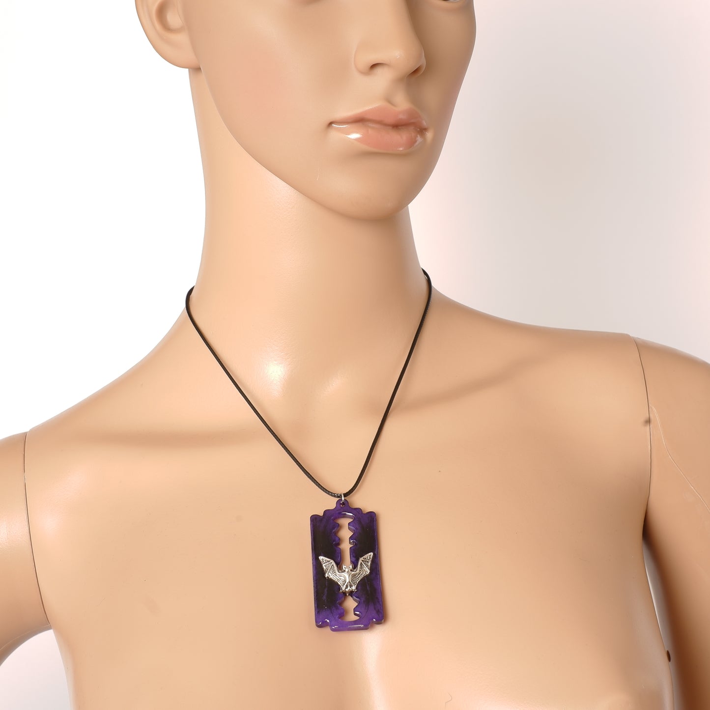 Kette "Purple Bat's Edge "