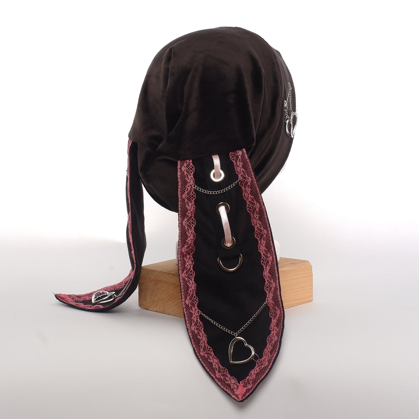 Velvet Bunny Beanie -Spitze Herz 56 cm