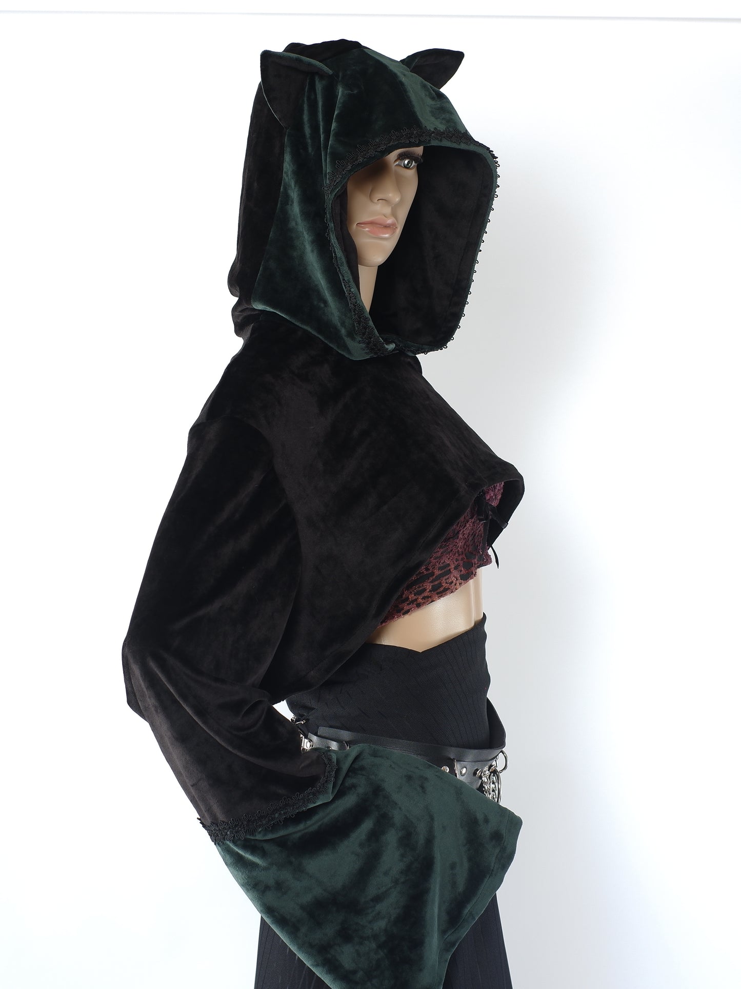 Cat-Ear Velvet Oversized Shrug Größe - 2XL - Einzelstück