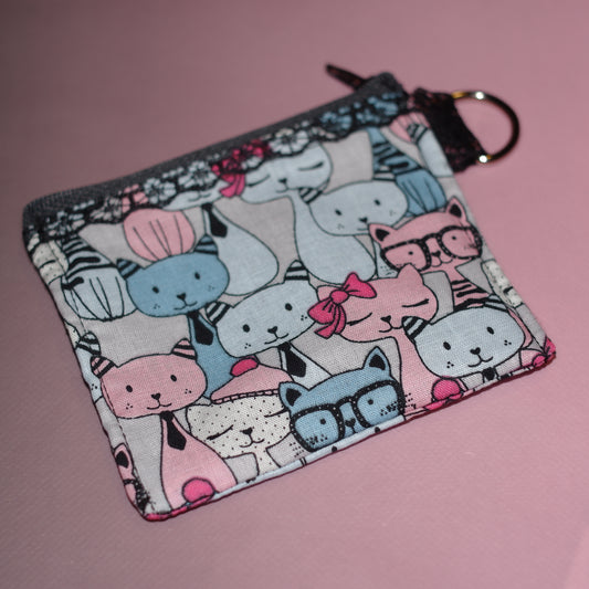 2-in-1 Schlüsselanhänger & Mini-Geldbörse "Cat Love"
