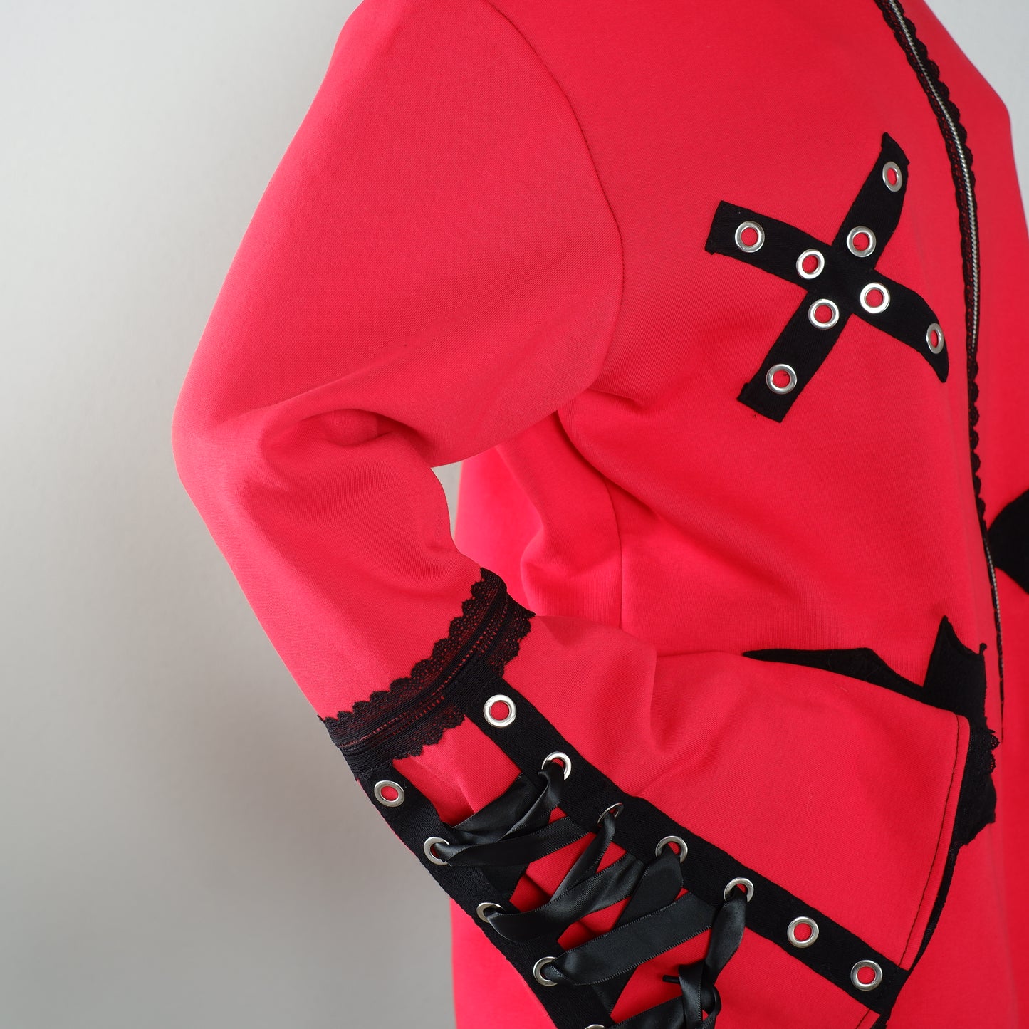 Oversize Kapuzenjacke -  Größe L "Red Kitty"