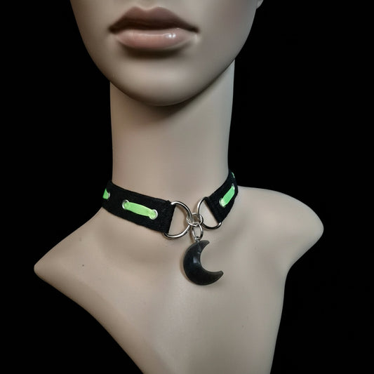 "Mystic & Night" Choker in Schwarz Neongrün 31 - 41cm