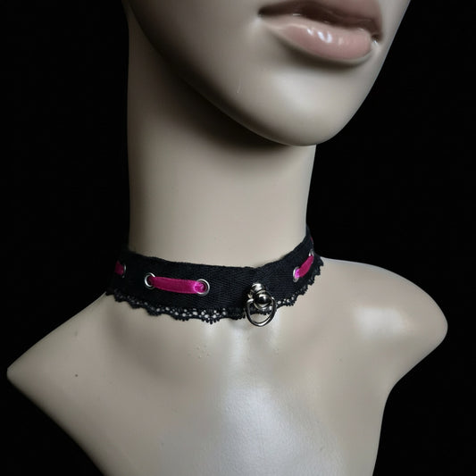 "Lace" Choker in Schwarz Pink ca 31 - 41 cm